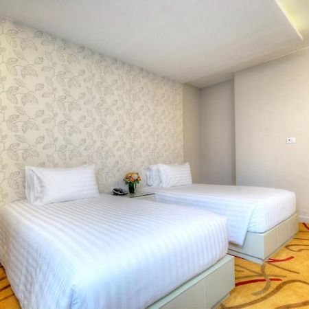 One One Bangkok Hotell Eksteriør bilde