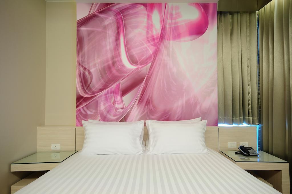 One One Bangkok Hotell Eksteriør bilde