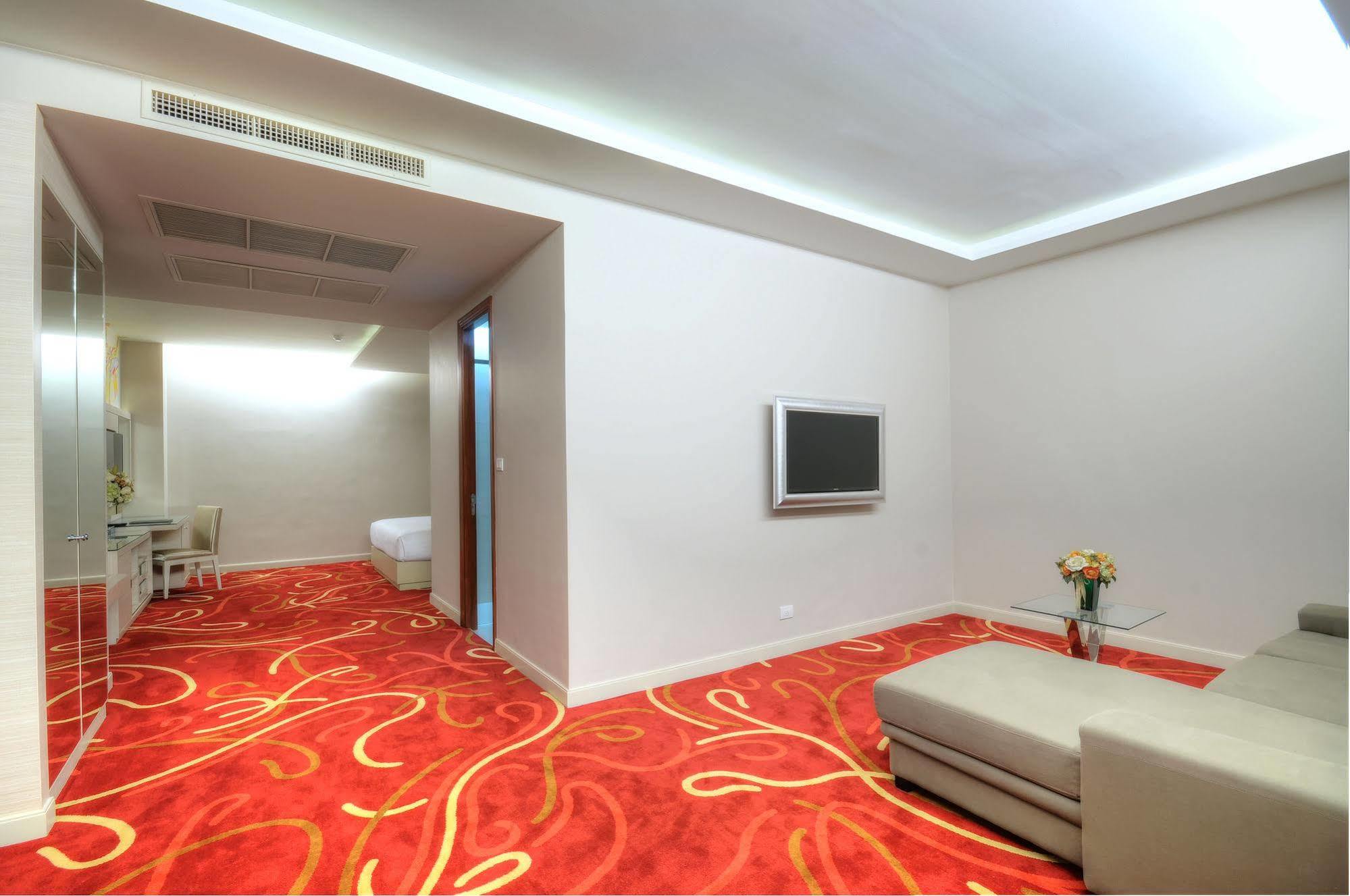 One One Bangkok Hotell Eksteriør bilde