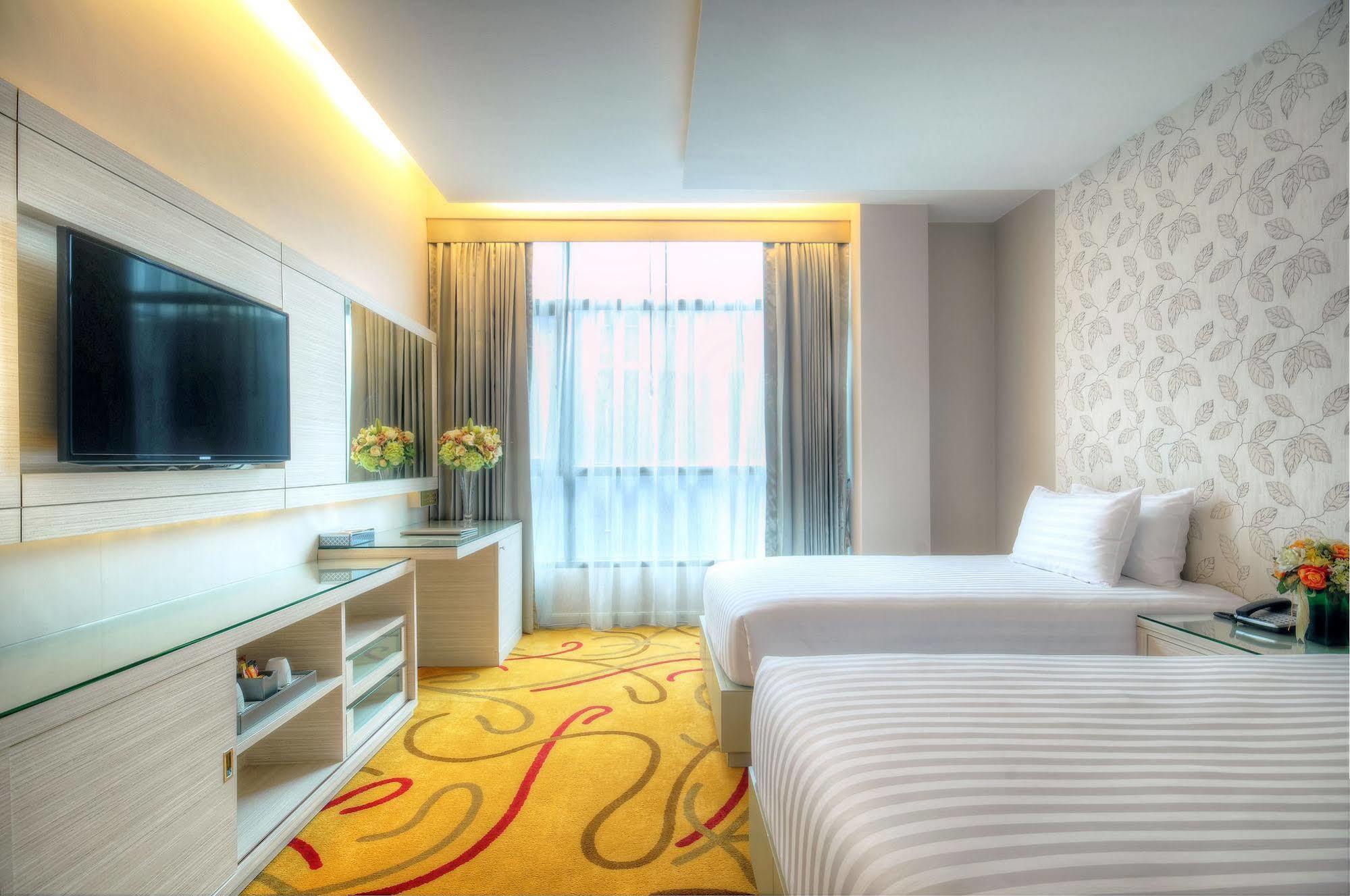 One One Bangkok Hotell Eksteriør bilde