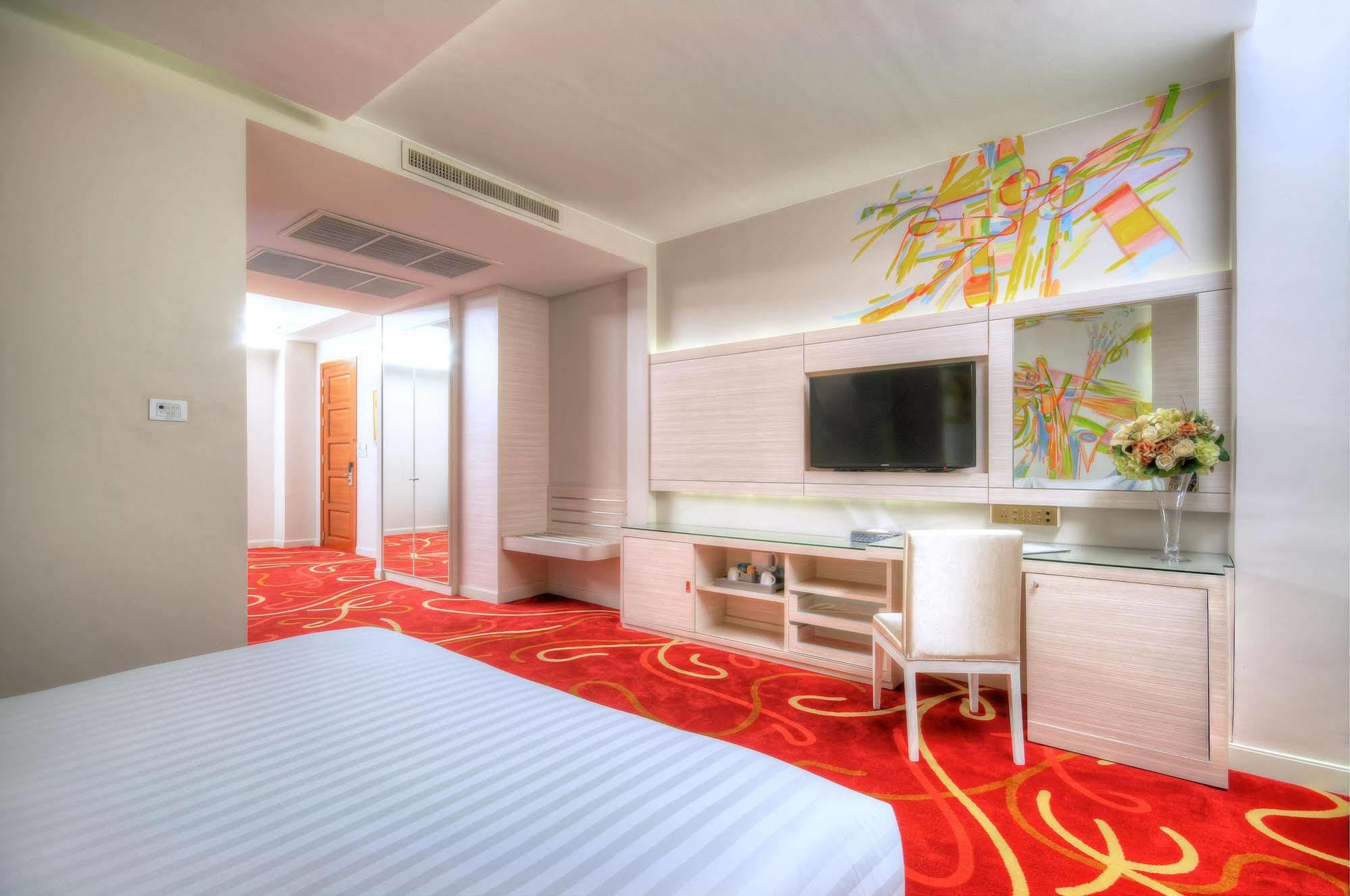 One One Bangkok Hotell Eksteriør bilde